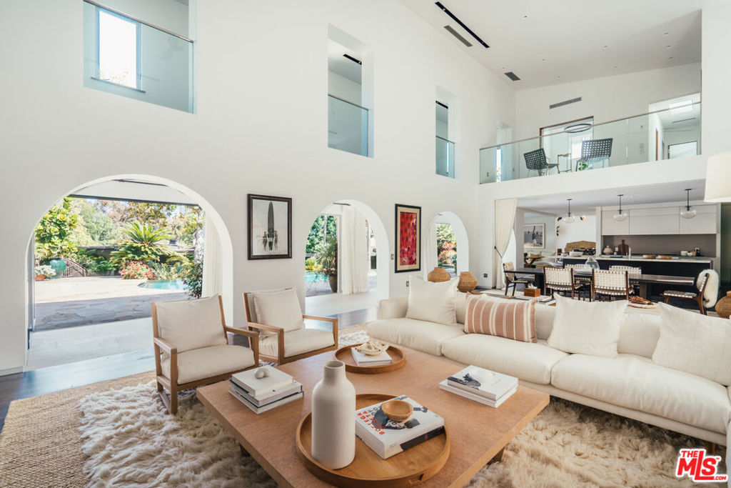14800 Corona Del Mar