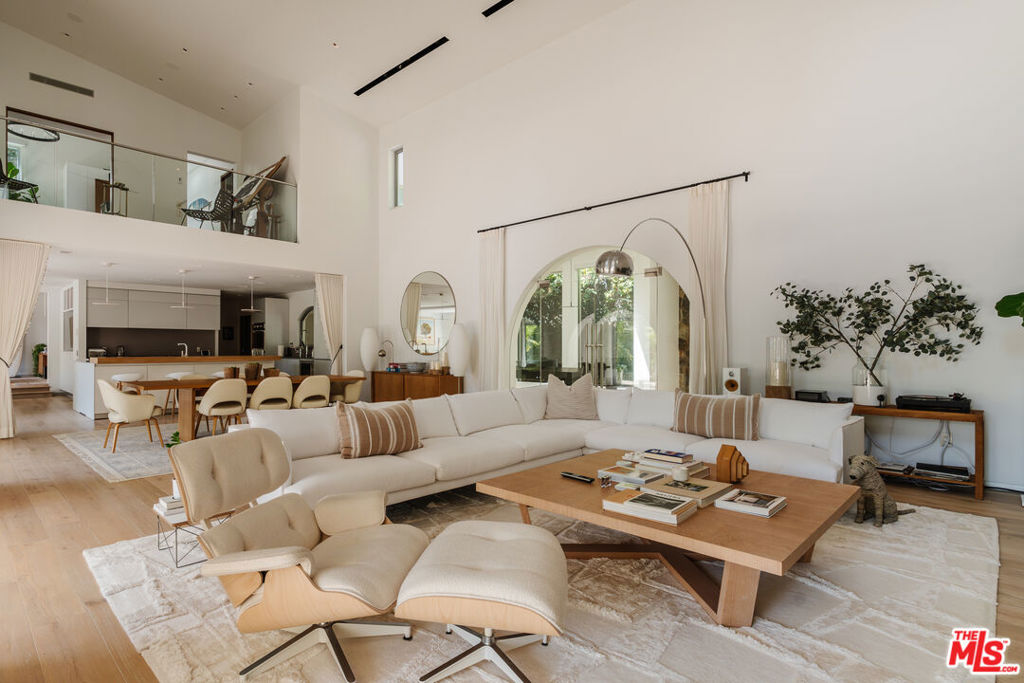 14800 Corona Del Mar