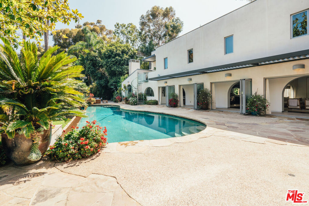 14800 Corona Del Mar