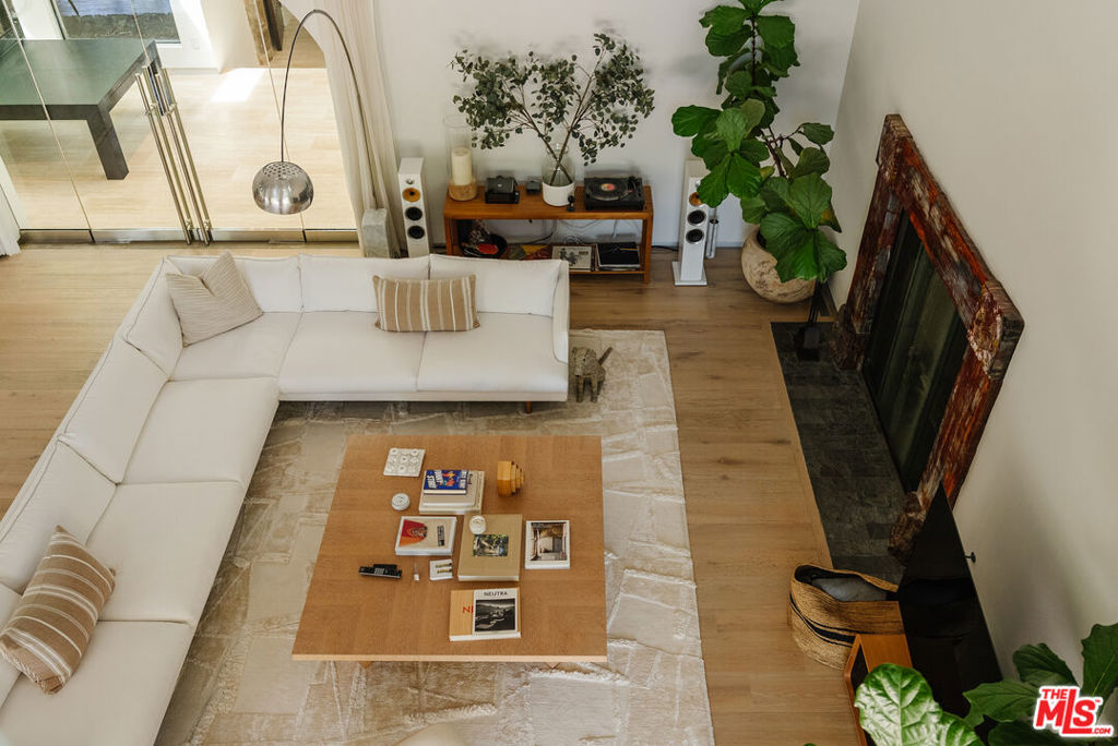 14800 Corona Del Mar