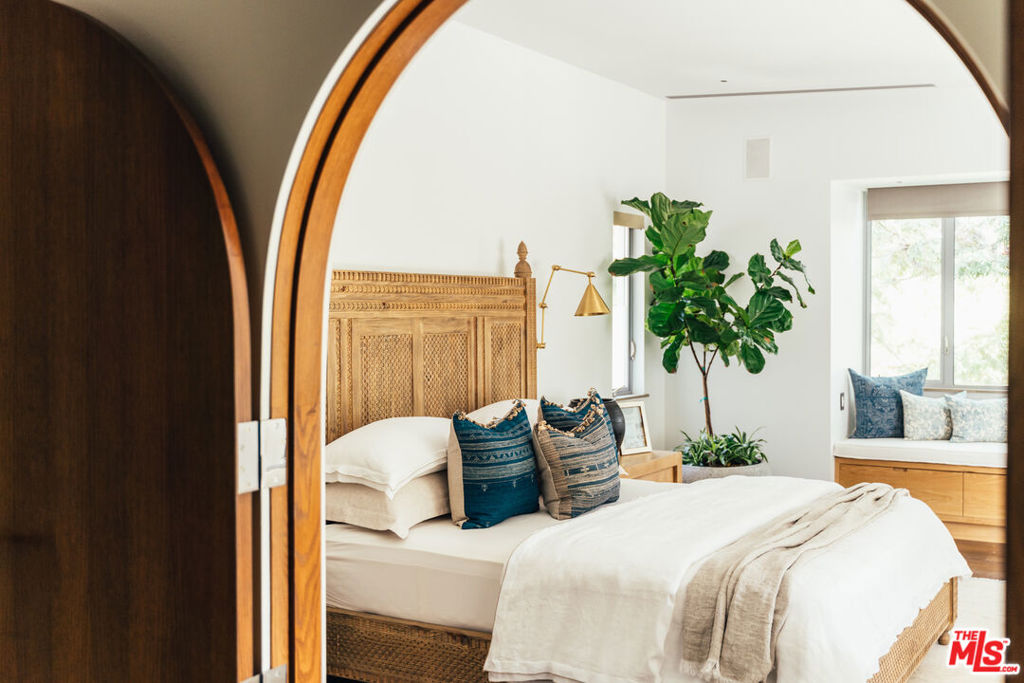 14800 Corona Del Mar