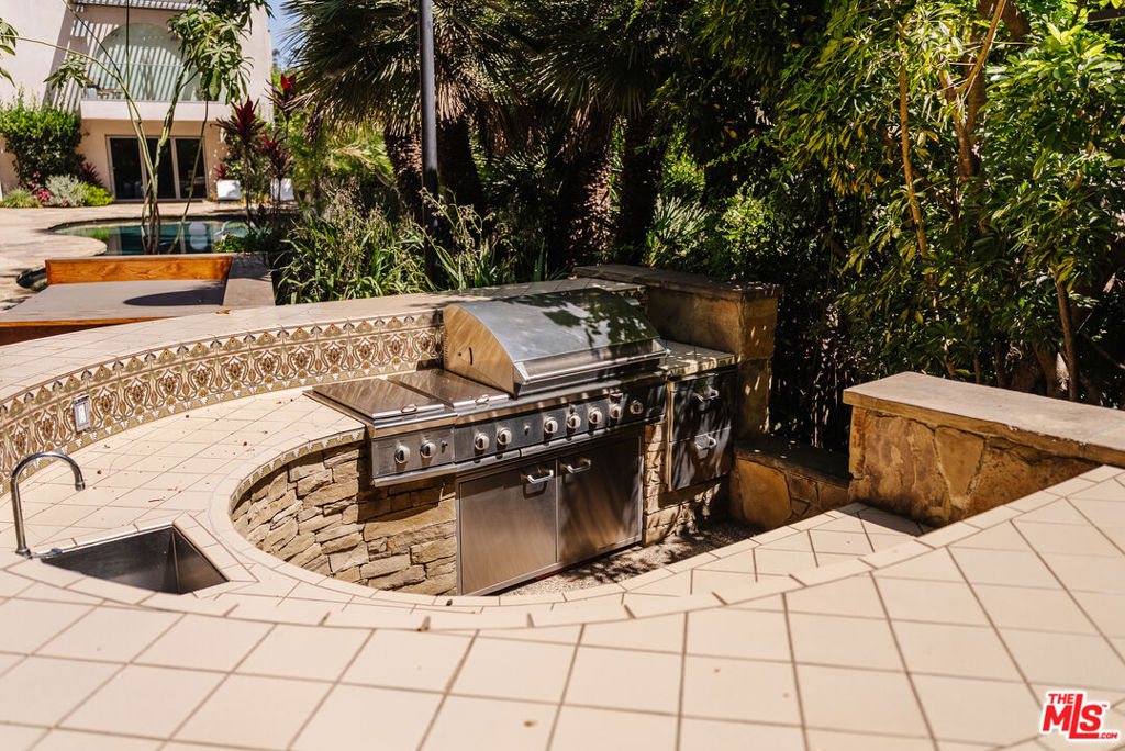 14800 Corona Del Mar