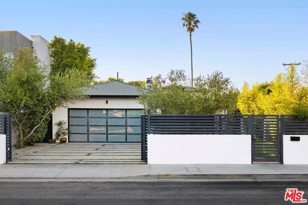 967 Vernon Avenue