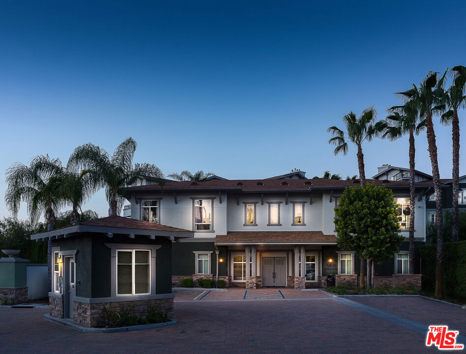 1901 N Buena Vista Street 01-409