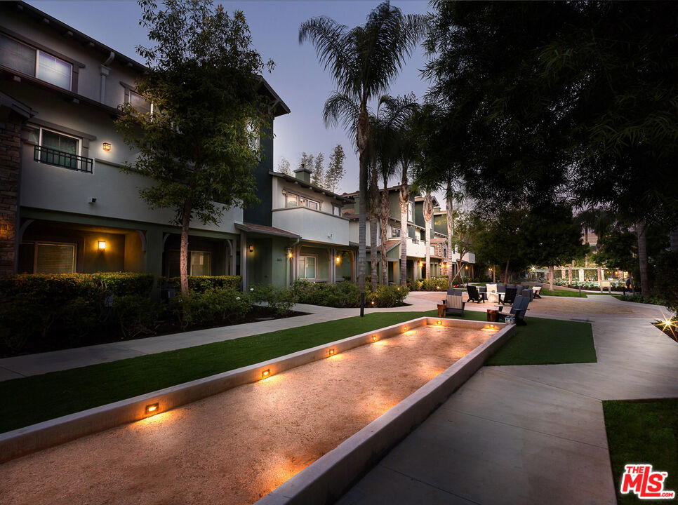 1901 N Buena Vista Street 01-409