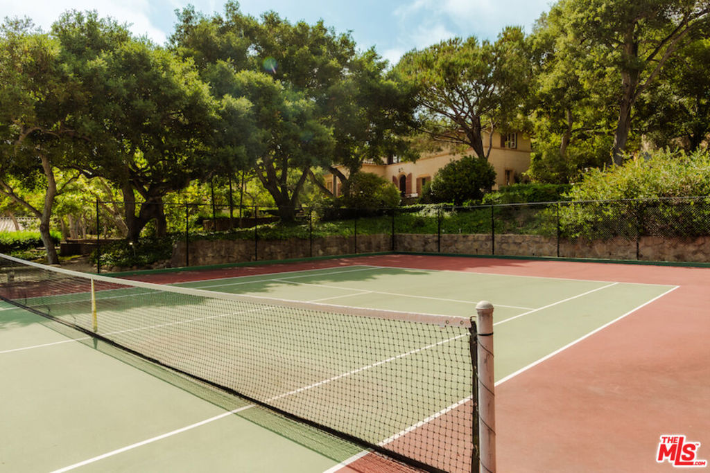 405 Toro Canyon Road