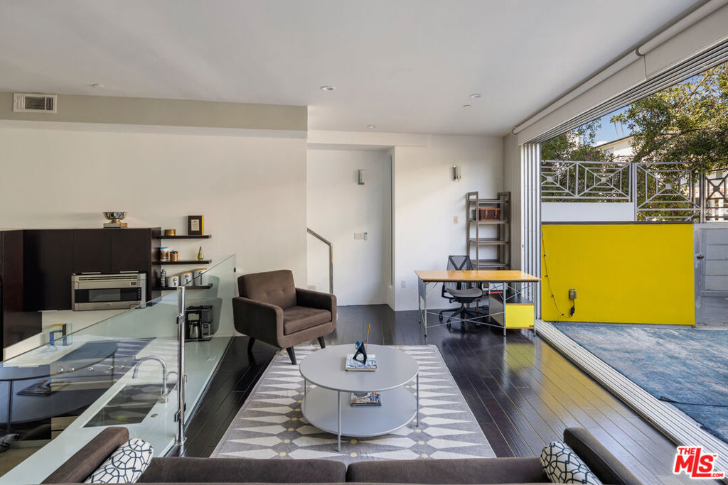 8875 Cynthia Street B