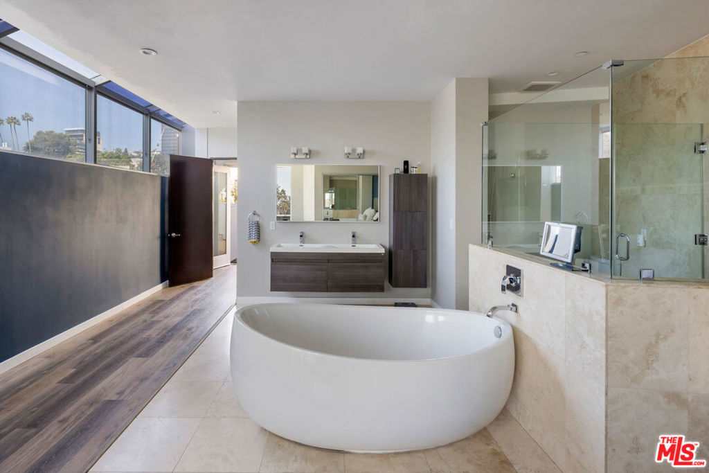 8875 Cynthia Street B