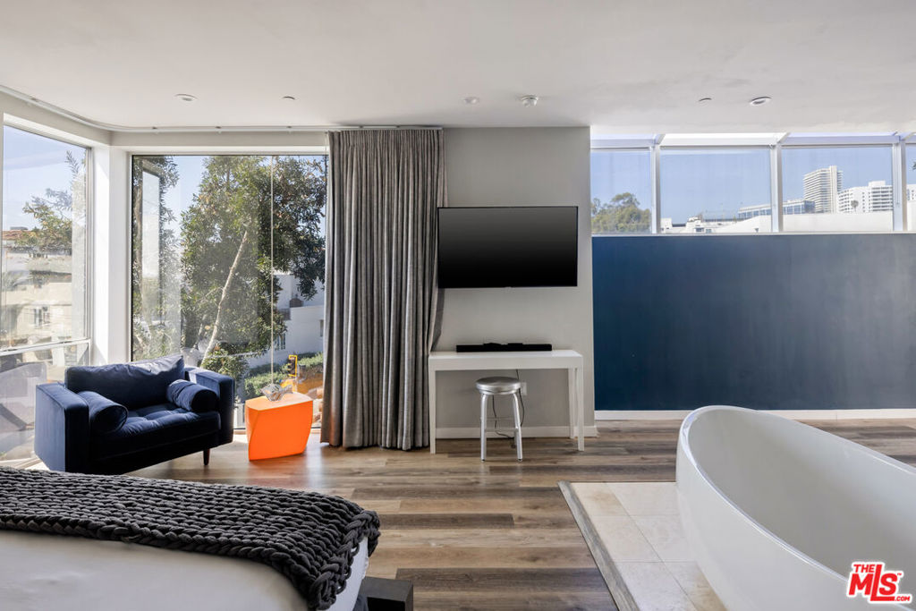 8875 Cynthia Street B