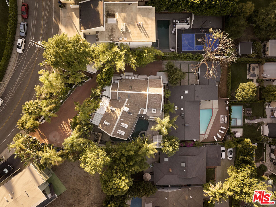 14833 Valley Vista Boulevard