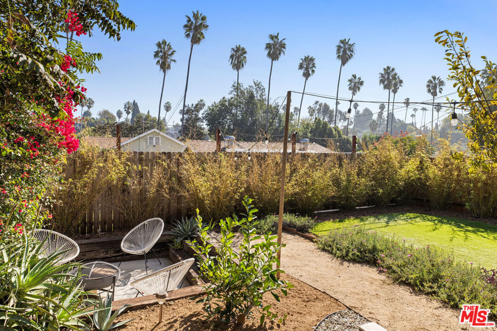 1338 Mccollum Street