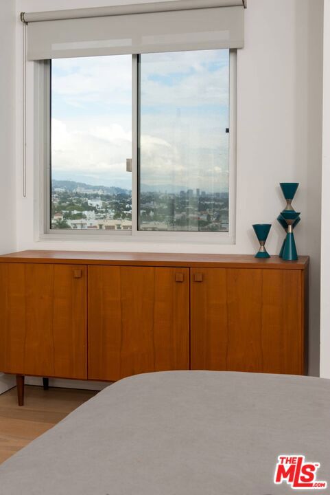 838 N DOHENY Drive 807