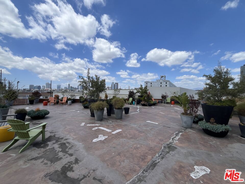 1855 Industrial Street 112