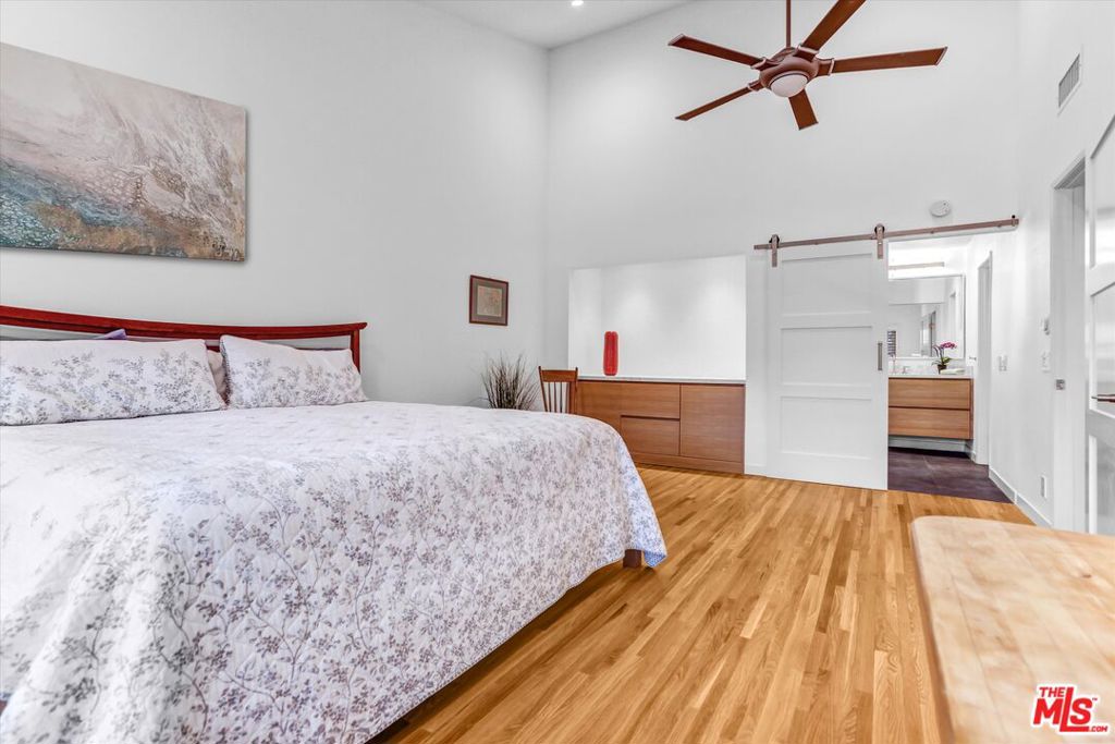 1654 Palisades Drive