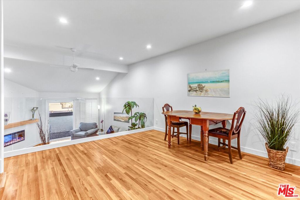 1654 Palisades Drive