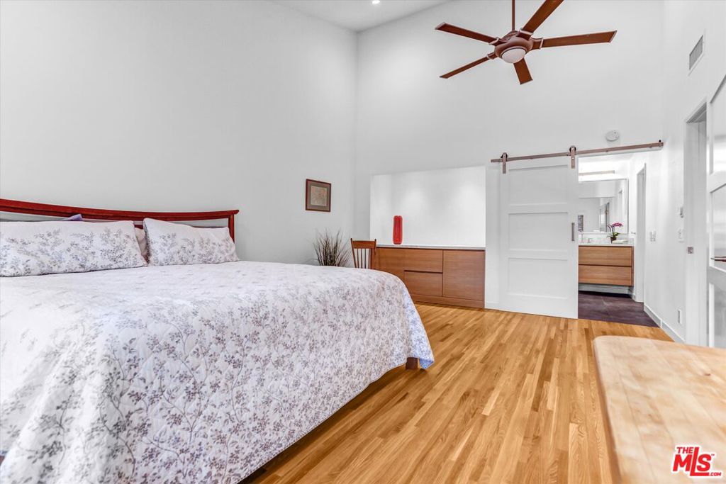 1654 Palisades Drive