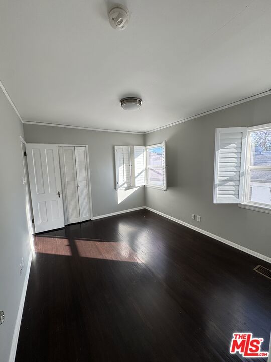 1122 N Crescent Heights Boulevard