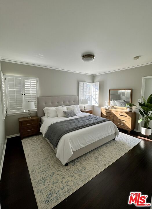 1122 N Crescent Heights Boulevard