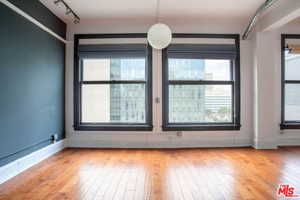 108 W 2nd Street 714