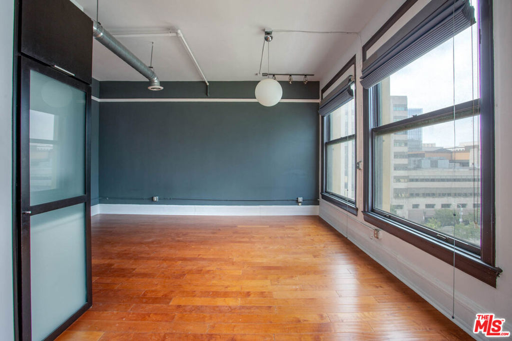 108 W 2nd Street 714