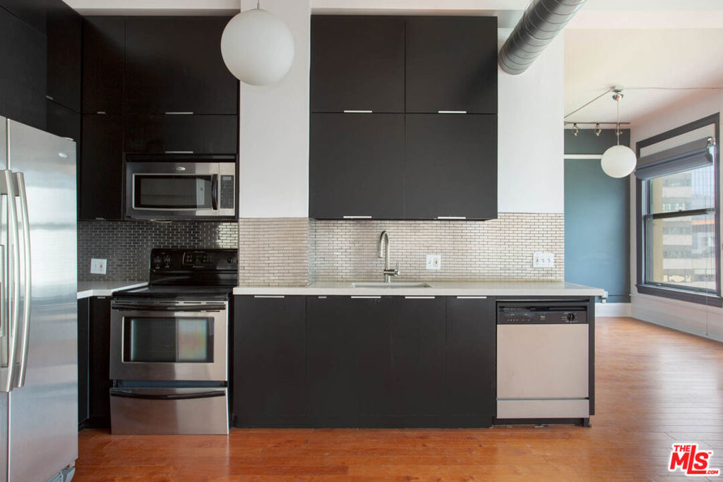 108 W 2nd Street 714