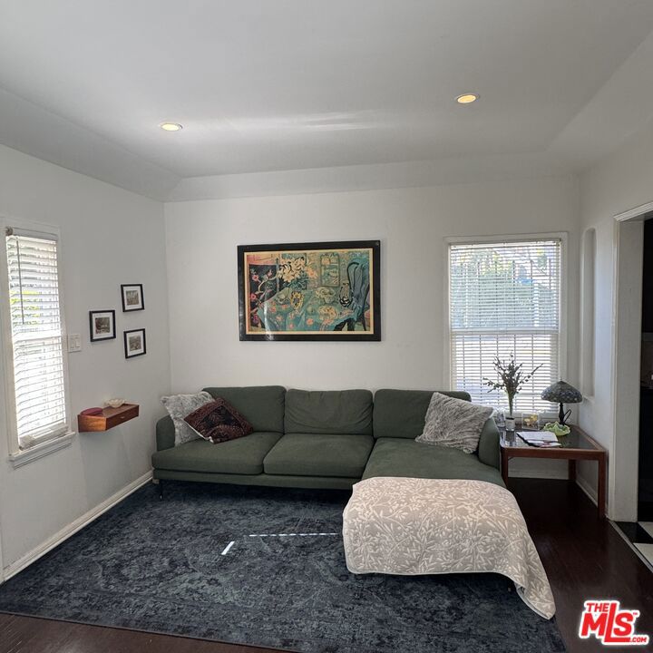 1228 N Crescent Heights Boulevard