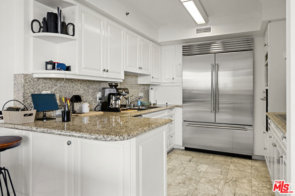 101 Ocean Avenue F402