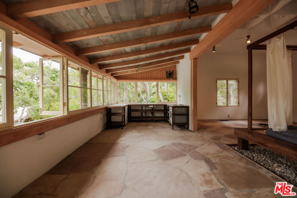 405 Toro Canyon Road