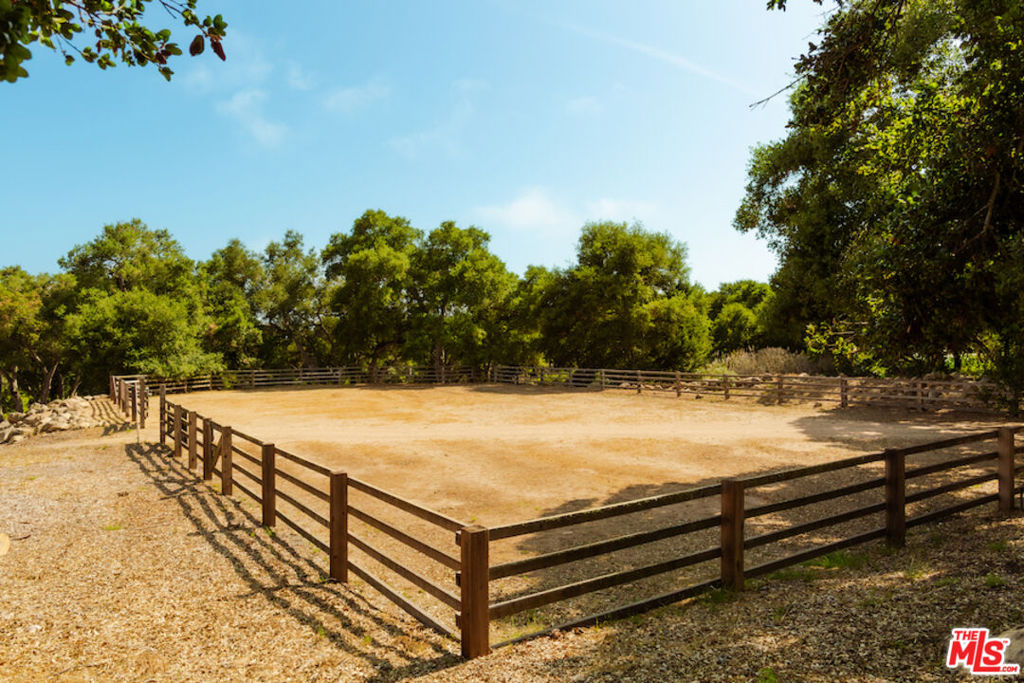 405 Toro Canyon Road