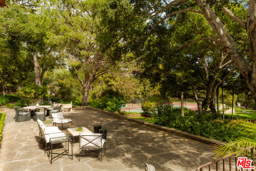 405 Toro Canyon Road