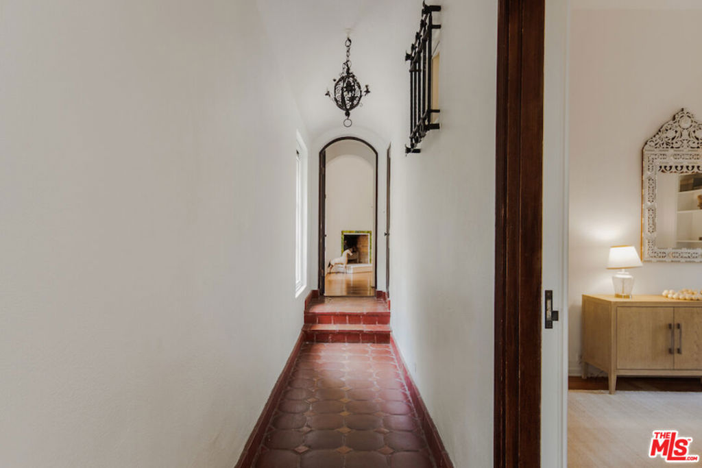 405 Toro Canyon Road