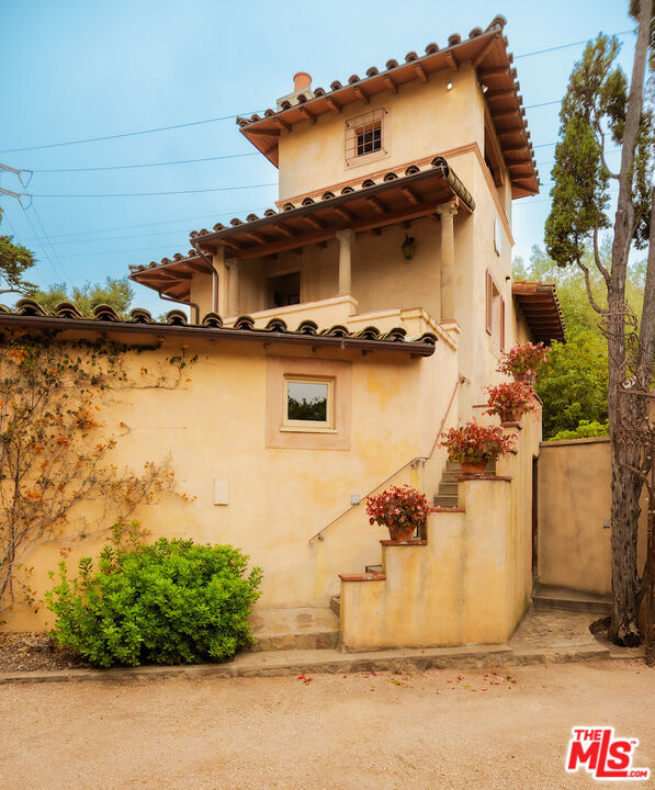 405 Toro Canyon Road