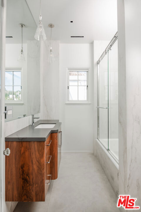 1302 Sweetzer Avenue 603