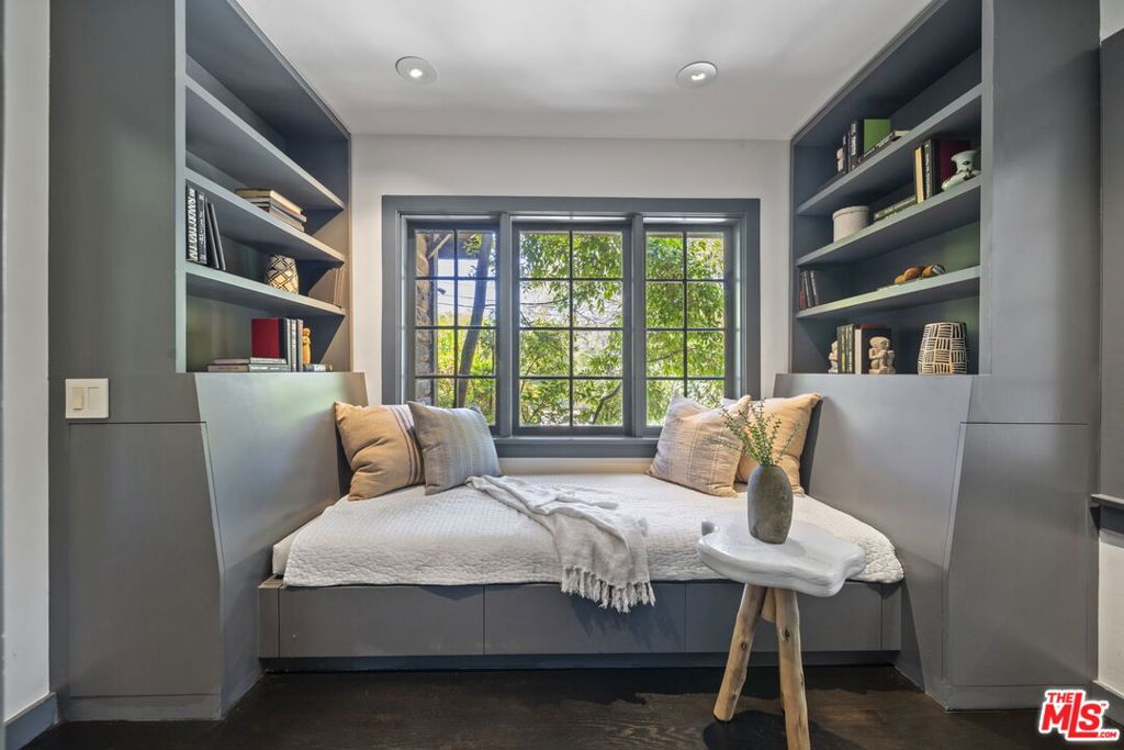 3 Latimer Road