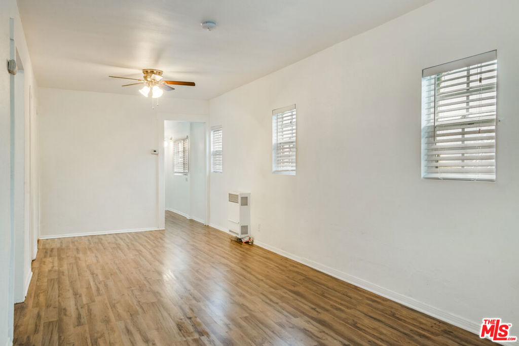 1742 W 36th Street
