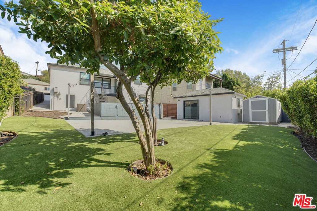 1239 Stone Street