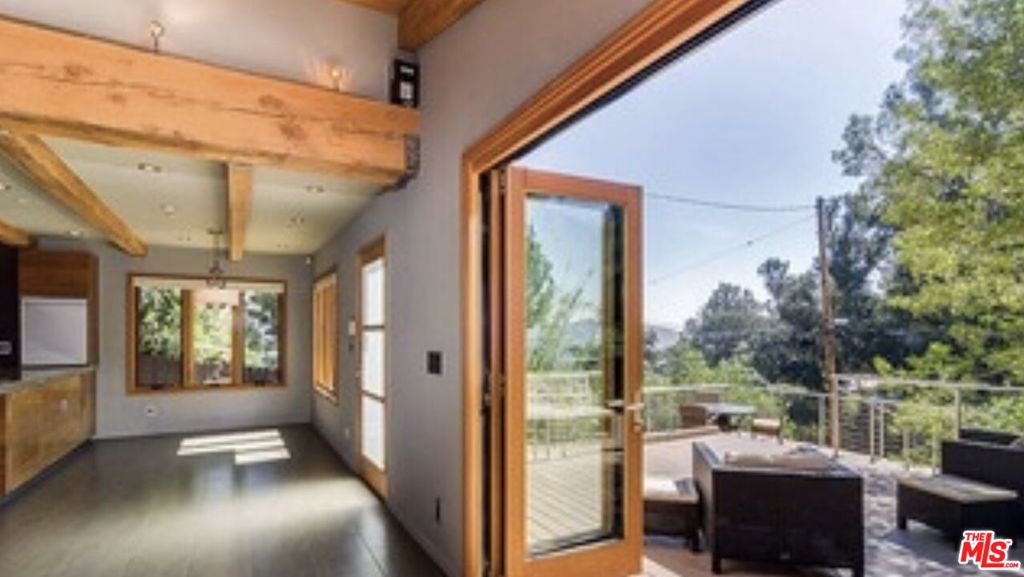 1421 Fernwood Pacific Drive
