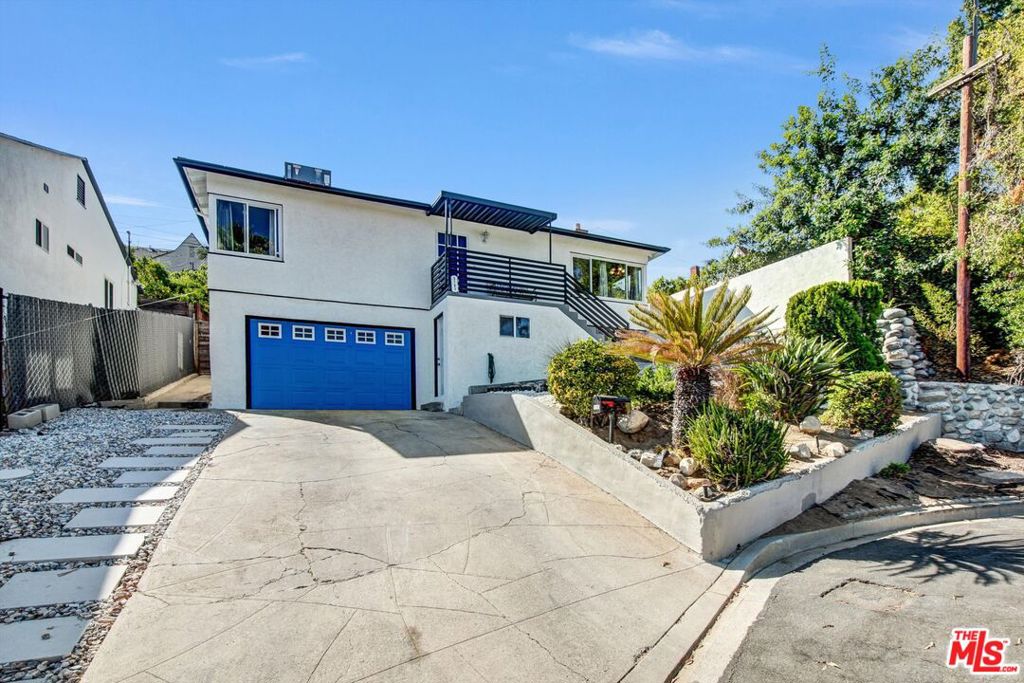 5183 Maison Avenue