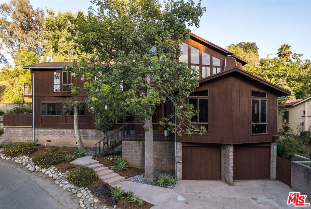 2310 Avon Street