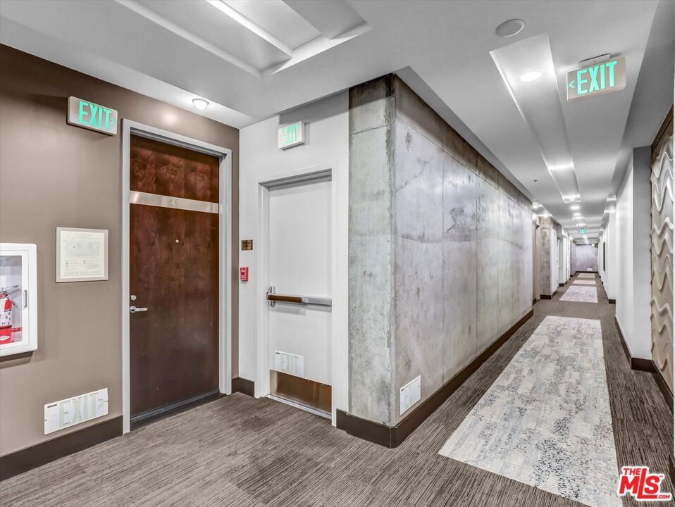 1111 S Grand Avenue 412