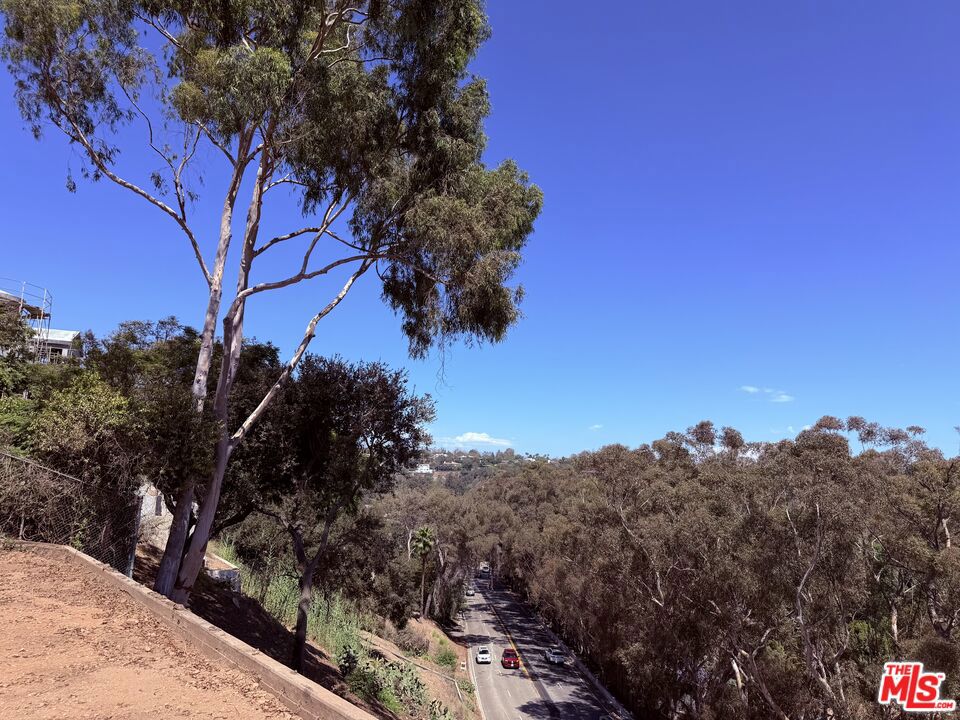 824 Chautauqua Boulevard