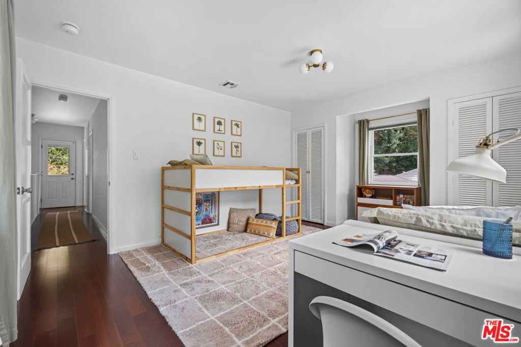 3831 Broadlawn Drive