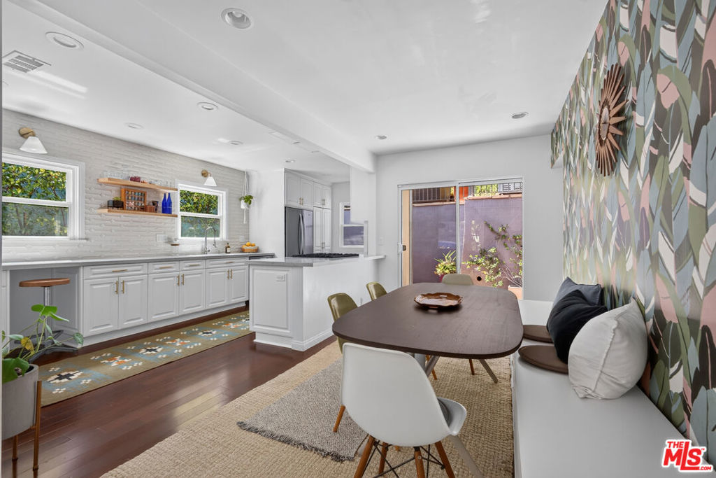 3831 Broadlawn Drive