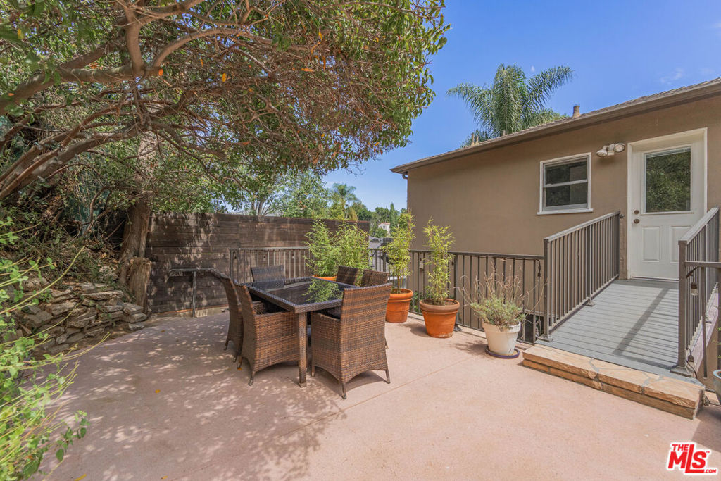 3831 Broadlawn Drive