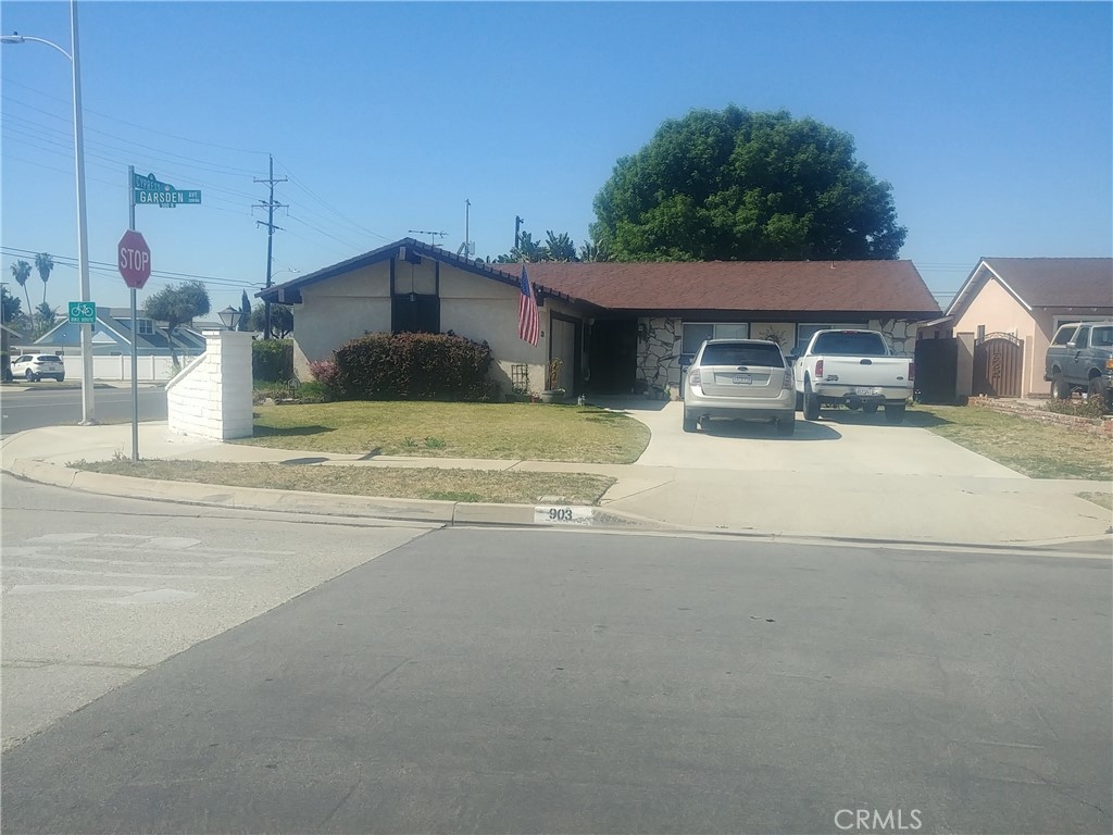 903 N Garsden Avenue