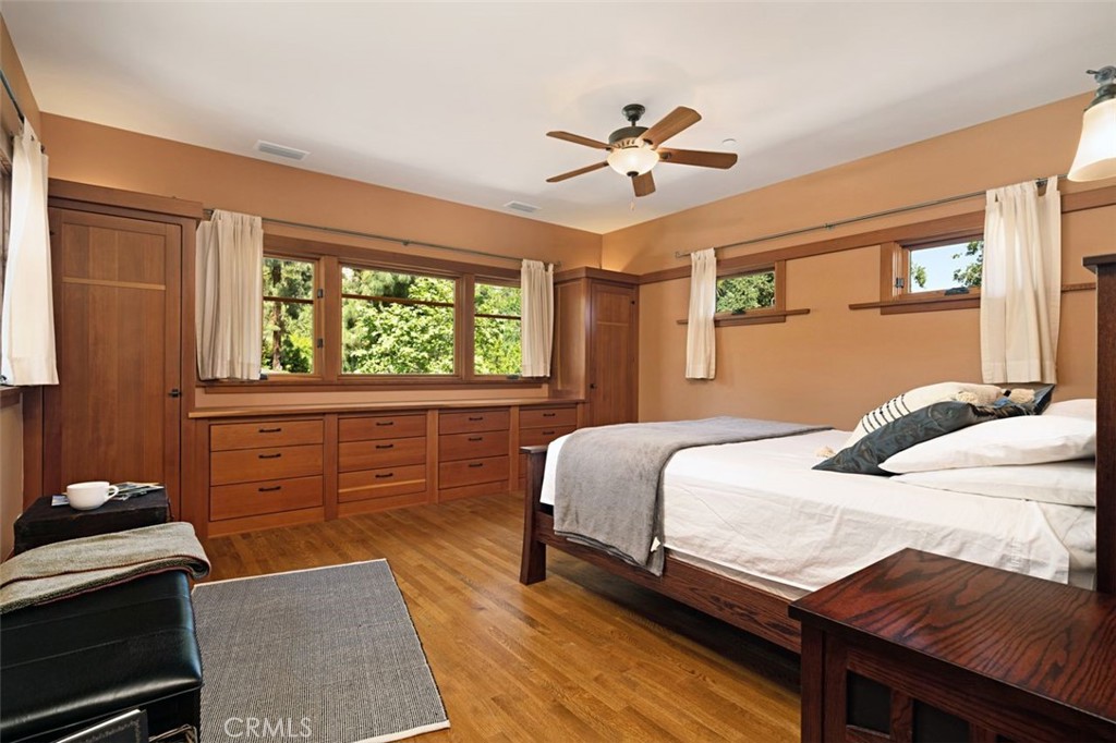 607 E Grandview Avenue