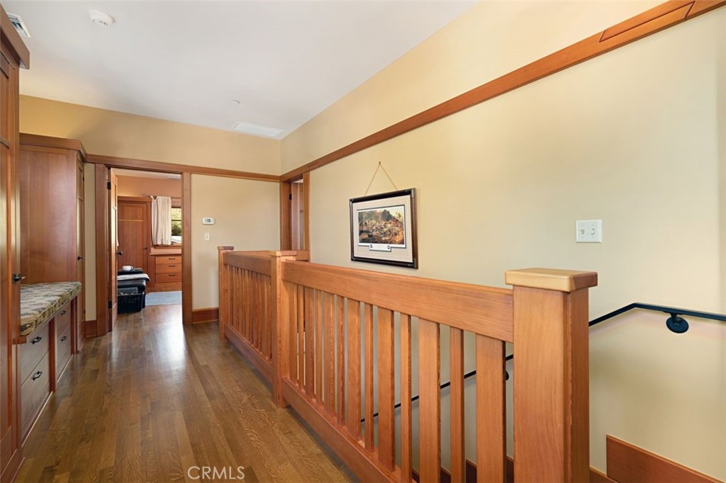 607 E Grandview Avenue