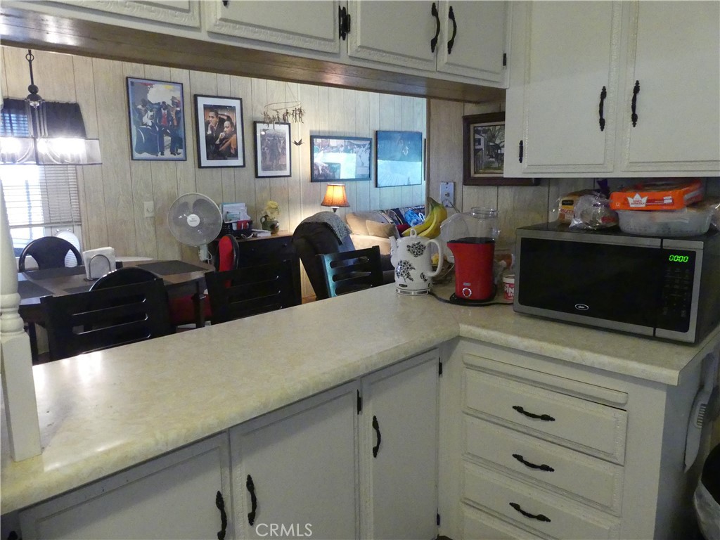 416 Jeffries Avenue Unit: 15