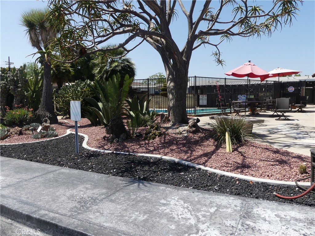 416 Jeffries Avenue Unit: 15