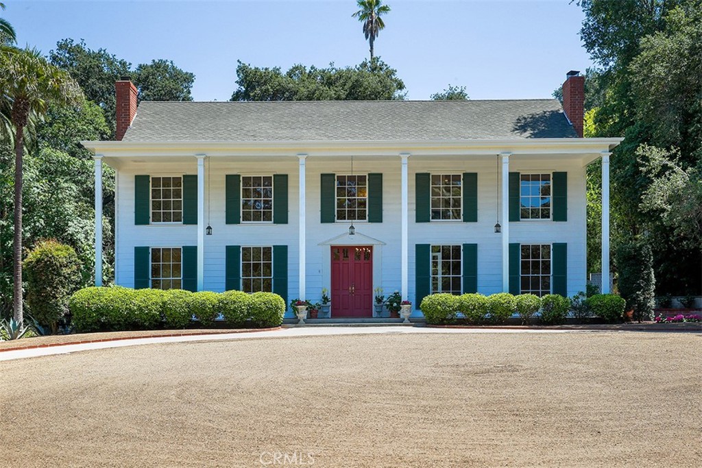 908 Flintridge Avenue